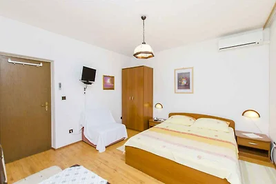 Ferienwohnung mit Klimaanlage und Meerblick