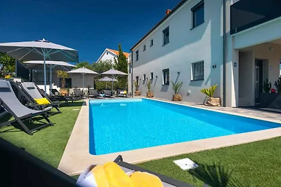 Ferienwohnung mit beheizten Salzwasserpool,