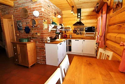 Ferienhaus mit Aussenpool und Internet