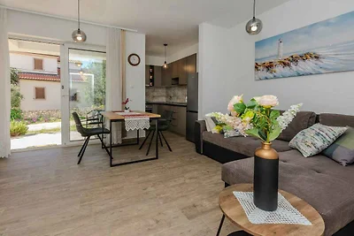 Gemütliche Erdgeschosswohnung Mutak für 2 Per