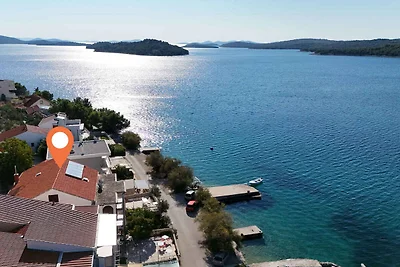 Gemütliche Ferienwohnung Ive in Tisno auf der