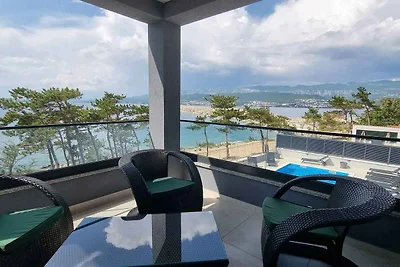 Ferienwohnung mit Balkon und Klimaanlage