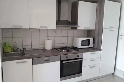 Studio 100 m zum Strand