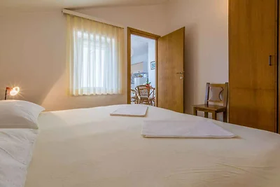 Ferienwohnung mit Terrasse und Meerblick