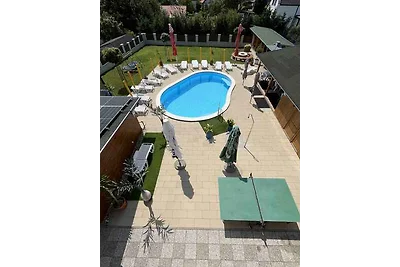 Ferienwohnung mit beheiztem Pool und Internet