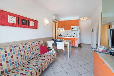 Hotelapartment mit Klimaanlage und Balkon