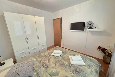 Ferienwohnung mit Balkon, 70 m vom Strand