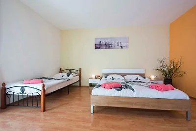 Ferienhaus mit Klimaanlage und Pool