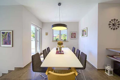 Villa mit Pool