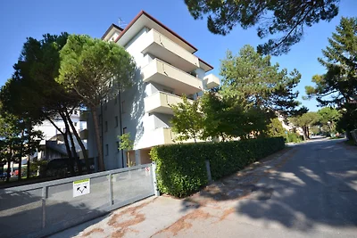 Studio mit Klimaanlage und Balkon