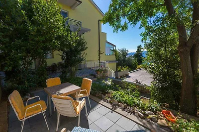 Ferienwohnung mit Terrasse und Meerblick