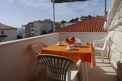 Apartment mit zwei Schlafzimmern im zweiten S