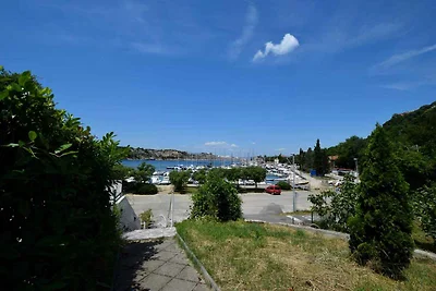 Ferienwohnung mit Terrasse und Klimaanlage