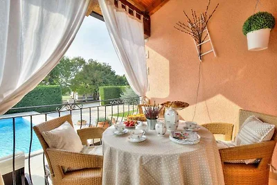 Villa mit Privatpool