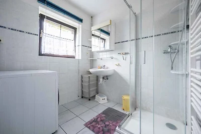 Ferienhaus modern eingerichtet, nur 200 Meter