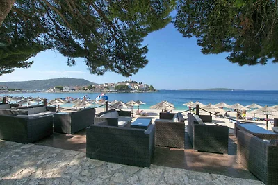 Gemütliche Ferienwohnung Anica in Primošten m