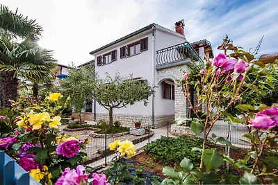 Ferienwohnung mit 6 qm Terrasse