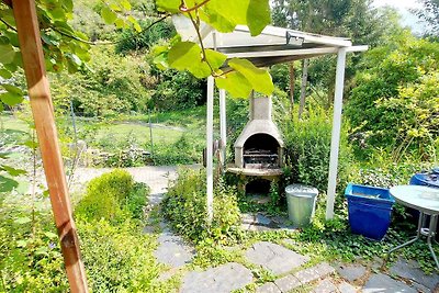 Ferienwohnung mit Garten, Terrasse und Grill