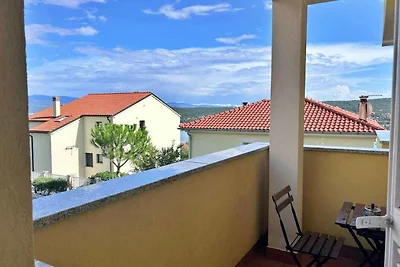 Ferienwohnung mit Balkon und Grillmöglichkeit