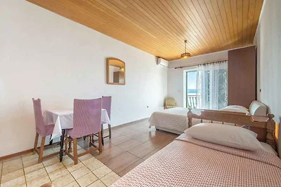 Studio mit gemeinsamer Terrasse direkt am