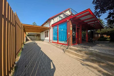 Ferienhaus modern eingerichtet mit Whirlpool,