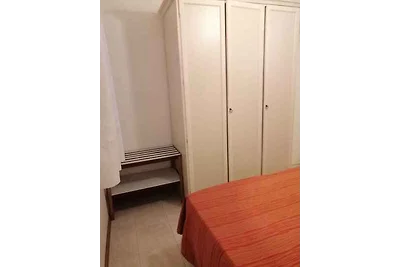 Bungalow 80 m vom Strand mitten im Pinienhain