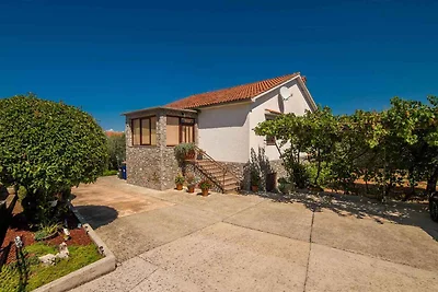 Ferienwohnung mit Garten und Grill