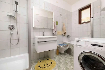 Ferienwohnung mit Klimaanlage und Terrasse