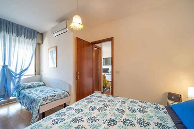 Ferienwohnung mit Balkon und Klimaanlage