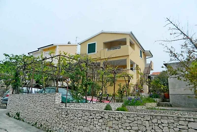 Ferienwohnung mit Klimaanlage und Terrasse