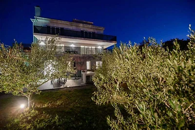 Ferienwohnung mit Pool auf Krk
