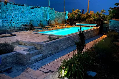 Villa mit Klimaanlage und Pool