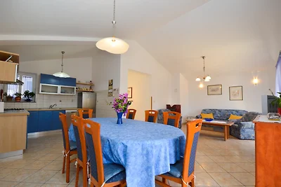 Ferienwohnung mit Balcon und Meerblick