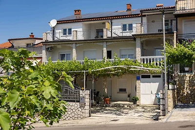 Ferienwohnung mit Terrasse und Meerblick