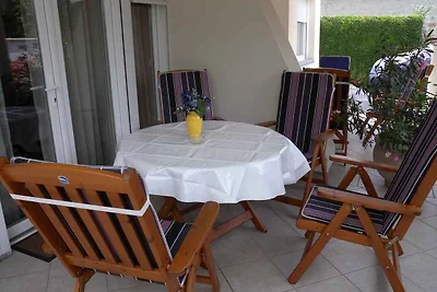 Ferienhaus mit Terasse