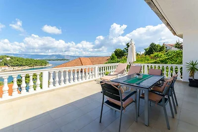 Ferienwohnung mit Klimaanlage, Terrasse und M