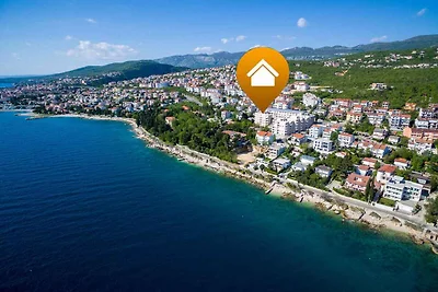 Ferienwohnung mit Balkon und Klimaanlage