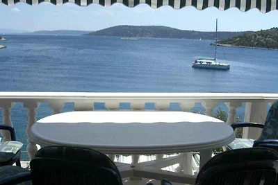 Ferienwohnung mit Terrasse, Grillmöglichkeit 