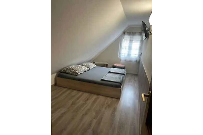 Ferienhaus in Strandnähe mit Terrasse und