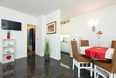 Ferienwohnung mit Terrasse und WLAN