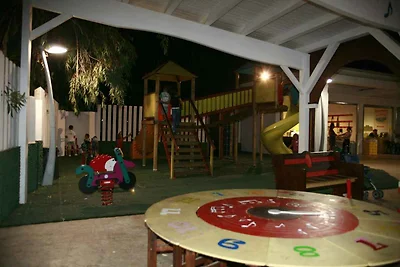 Mobilehome mit Klimaanlage, Terrasse und Pool