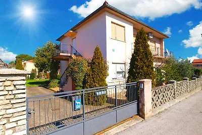 Ferienwohnung mit Terrasse