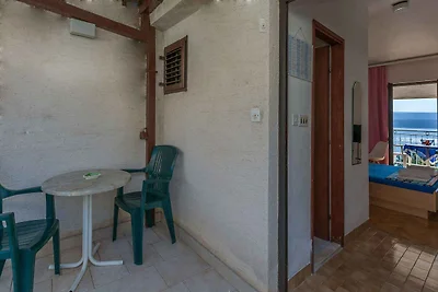 Ferienwohnung mit Balkon und Grill