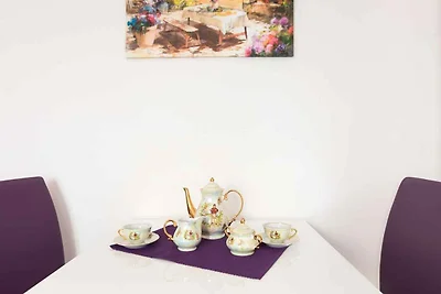 Ferienwohnung mit Meerblick und Terrasse
