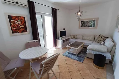 Ferienwohnung mit Klimaanlage und Balkon