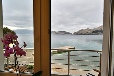 Ferienwohnung mit Balkon und Meerblick