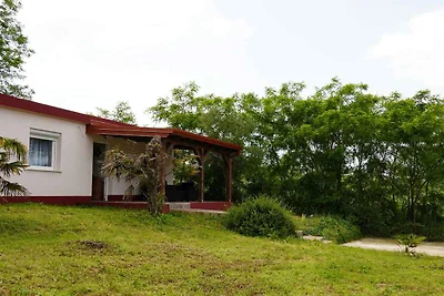 Bungalow Bungalow mit grossem Garten