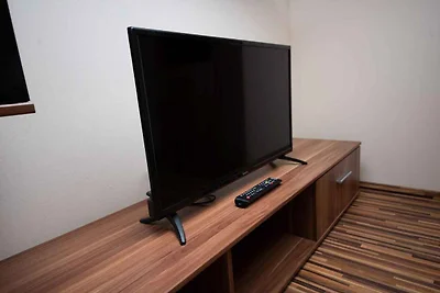 Ferienwohnung mit Swimmingpool und Meerblick