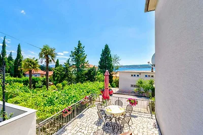Ferienwohnung mit Balkon und Meerblick