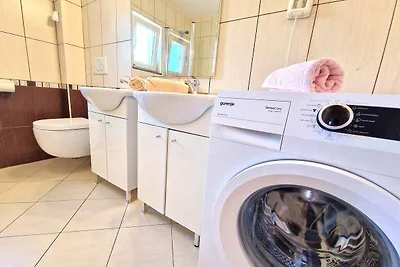 Ferienwohnung modern eingerichtet, mit Klimaa